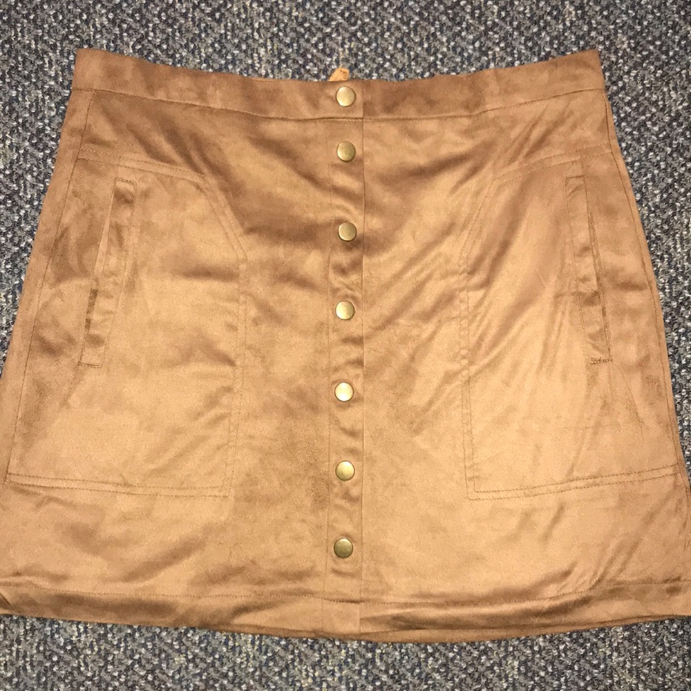 Suede brown skirt
